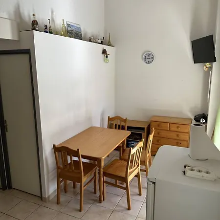 Holidayland 434 T2 Mezzanine 6 Couchages * Narbonne-Plage